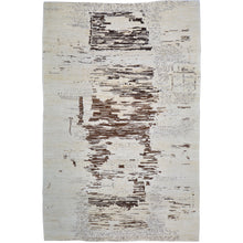 Load image into Gallery viewer, Hand-Knotted Modern Lori Contemporary Design Handmade Rug (Size 5.5 X 8.1) Cwral-11169