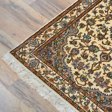 Load image into Gallery viewer, Hand-Knotted Kashmiri Silk Traditional Design Handmade Rug (Size 2.1 X 3.2) Cwral-11196