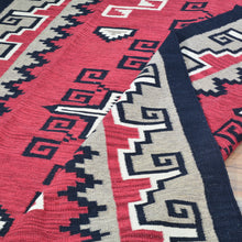 Load image into Gallery viewer, Hand-Woven Tribal Southwestern Design Handmade Kilim Rug (Size 6.0 X 9.0) Cwral-11214