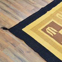 Load image into Gallery viewer, Hand-Woven Tribal Southwestern Design Handmade Kilim Rug (Size 6.0 X 8.10) Cwral-11220