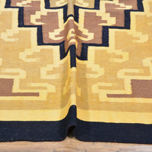 Load image into Gallery viewer, Hand-Woven Tribal Southwestern Design Handmade Kilim Rug (Size 6.0 X 8.10) Cwral-11220