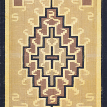 Load image into Gallery viewer, Hand-Woven Tribal Southwestern Design Handmade Kilim Rug (Size 6.0 X 8.10) Cwral-11220
