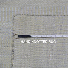 Load image into Gallery viewer, Hand-Knotted Modern Contemporary Design Handmade Wool Rug (Size 9.1 X 12.5) Cwral-11274