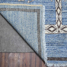 Load image into Gallery viewer, Hand-Knotted Geometric Oriental Design Wool Rug (Size 10.0 X 13.9) Cwral-11313