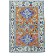 Load image into Gallery viewer, Hand-Knotted Handmade Geometric Design Wool Rug (Size 4.0 X 5.4) Cwral-7455