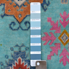 Load image into Gallery viewer, Hand-Knotted Handmade Geometric Design Wool Rug (Size 3.10 X 6.0) Cwral-7458