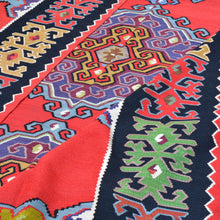 Load image into Gallery viewer, Hand-Woven Reversible Turkish Bessarabian Kilim Handmade Wool Rug (Size 7.2 X 10.5) Cwral-10083