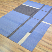 Load image into Gallery viewer, Hand-Woven Oriental Reversible Modern Design Kilim Handmade Rug (Size 4.0 X 5.9) Cwral-10110