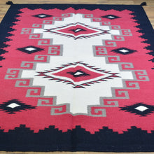Load image into Gallery viewer, Hand-Woven Oriental Reversible Southwestern Design Handmade Rug (Size 5.2 X 7.2) Cwral-10128