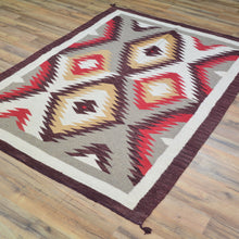 Load image into Gallery viewer, Hand-Woven Reversible Southwestern Design Handmade Wool Kilim (Size 4.0 X 5.9) Cwral-10347