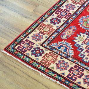 Hand-Knotted Caucasian Design Kazak Wool Handmade Rug (Size 2.9 X 4.2) Cwral-10614