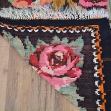 Load image into Gallery viewer, Hand-Woven Reversible Bessarabian Maldivian Kilim Handmade Rug (Size 6.9 X 9.2) Cwral-10179