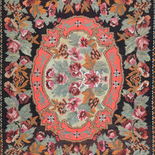 Load image into Gallery viewer, Hand-Woven Reversible Bessarabian Maldivian Kilim Handmade Rug (Size 6.9 X 9.2) Cwral-10179