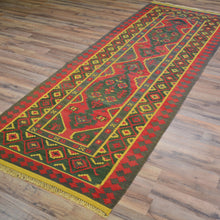 Load image into Gallery viewer, Hand-Woven Tribal Turkish Reversible Wool Oriental Kilim Rug (Size 3.1 X 8.10) Cwral-10257