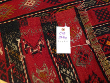Load image into Gallery viewer, Beautiful Interior-Decorator Square Tribal Turkish Lovely Handwoven Kilim Handmade Real Wool Rug