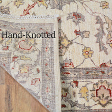Load image into Gallery viewer, Hand-Knotted Peshawar Chobi Oushak Design Wool Rug (Size 4.0 X 6.0) Cwral-492