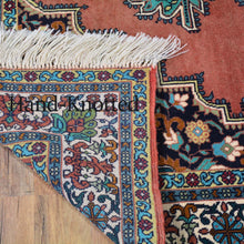 Load image into Gallery viewer, Hand-Knotted Traditional Geometric Design Wool Rug (Size 4.2 X 6.10) Cwral-831