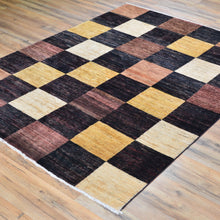 Load image into Gallery viewer, Hand-Knotted Tribal Peshawar Design Gabbeh Wool Rug (Size 4.11 X 6.5) Brral-834
