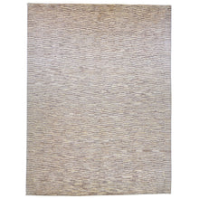 Load image into Gallery viewer, Oriental rugs, hand-knotted carpets, sustainable rugs, classic world oriental rugs, handmade, United States, interior design,  Brral-954