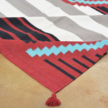 Load image into Gallery viewer, Hand-Woven Southwestern Design Dhurrie Reversible Kilim Wool Rug (Size 8.10 X 12.1) Brrsf-6072