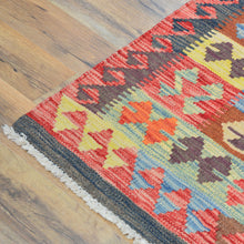 Load image into Gallery viewer, Hand-Woven Reversible Afghan Tribal Wool Handmade Rug (Exact Size4.9 X 6.7) Brral-3000