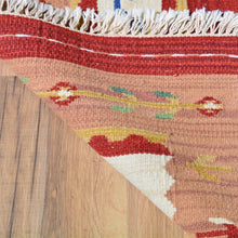 Load image into Gallery viewer, Hand-Woven Flatweave Kilim Handmade Southwestern Design Wool Rug (Size 2.1 X 3.1) Cwral-3339