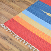 Load image into Gallery viewer, Hand-Woven Handmade Flatweave Cotton Reversible Rug (Size 5.0 X 7.8) Brral-3759