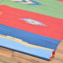 Load image into Gallery viewer, Hand-Woven Handmade Flatweave Cotton Reversible Rug (Size 5.0 X 7.8) Brral-3759