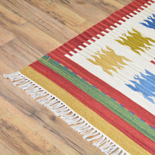 Load image into Gallery viewer, Hand-Woven Reversible Turkish Design Handmade Kilim Wool Rug (Size 5.5 X 7.6) Brral-4146
