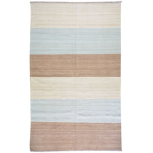 Load image into Gallery viewer, Oriental rugs, hand-knotted carpets, sustainable rugs, classic world oriental rugs, handmade, United States, interior design,  Brral-4155