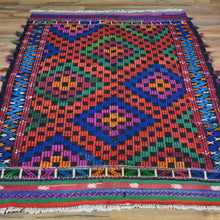 Load image into Gallery viewer, soumak rug