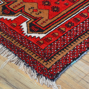 Hand-Knotted Vintage Baluch Tribal Design Handmade Wool Rug (Size 2.9 X 4.8) Cwral-4722