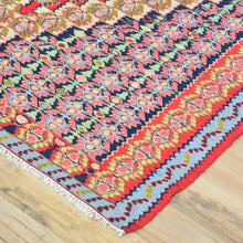 Load image into Gallery viewer, Flat-Weave Geometric Design Handmade Wool Rug (Size 4.0 X 4.10) Cwral-4983