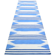 Load image into Gallery viewer, Hand-Woven Southwestern Design 100% Cotton Handmade Rug (Size 2.6 X 10.0) Cwral-5574