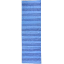 Load image into Gallery viewer, Oriental rugs, hand-knotted carpets, sustainable rugs, classic world oriental rugs, handmade, United States, interior design,  Cwral-5586