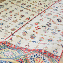 Load image into Gallery viewer, Wool Rug