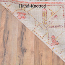 Load image into Gallery viewer, Hand-Knotted Vintage Yorkan Design Handmade Wool Rug (Size 4.8 X 6.9) Cwral-7236