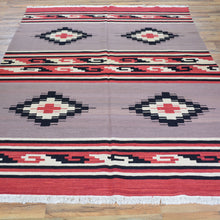 Load image into Gallery viewer, Hand-woven Rug