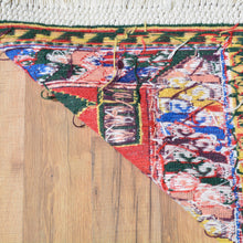 Load image into Gallery viewer, Hand-Woven Tribal Soumack Wool Handmade Rug (Size 5.2 X 7.8) Cwral-7341