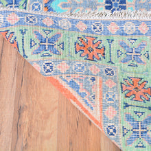 Load image into Gallery viewer, Hand-Knotted Handmade Geometric Design Wool Rug (Size 3.2 X 4.6) Cwral-7740