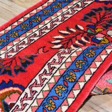 Load image into Gallery viewer, Hand-Knotted Oriental Persian Tribal Wool Rug (Size 2.6 X 4.3) Cwral-7812