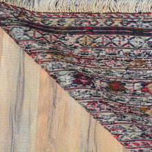 Load image into Gallery viewer, Flatweave Soumak Fine Tribal Maleeki Handmade Wool Rug (Size 4.5 X 6.1) Cwral-7821