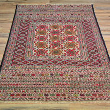 Load image into Gallery viewer, Flatweave Soumak Fine Tribal Maleeki Handmade Wool Rug (Size 3.0 X 4.10) Cwral-7839