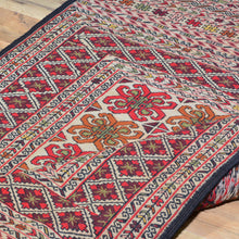 Load image into Gallery viewer, Flatweave Soumak Fine Tribal Maleeki Handmade Wool Rug (Size 3.0 X 4.10) Cwral-7839