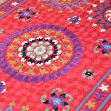 Load image into Gallery viewer, Chain-Stitched Fine India Handmade Wool Rug (Size 2.11 X 5.2) Cwral-7842