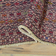 Load image into Gallery viewer, Fine Soumak Tribal Afghan Rug Handmade Wool Rug (Size 2.9 X 4.8) Cwral-7848