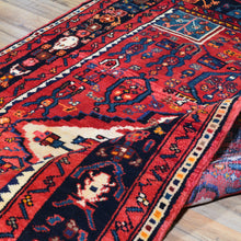 Load image into Gallery viewer, Hand-Knotted Oriental Persian Zanjan Tribal Handmade Wool Rug (Size 4.4 X 7.0) Cwral-7920