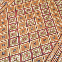 Load image into Gallery viewer, wool rug