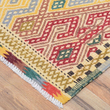 Load image into Gallery viewer, Soumak Tribal Olami Handmade Oriental Wool Rug (Size 2.7 X 4.2) Cwral-8379