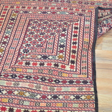 Load image into Gallery viewer, Flatweave Soumak Fine Tribal Malaeki Handmade Wool Rug (Size 3.1 X 4.4) Cwral-8388